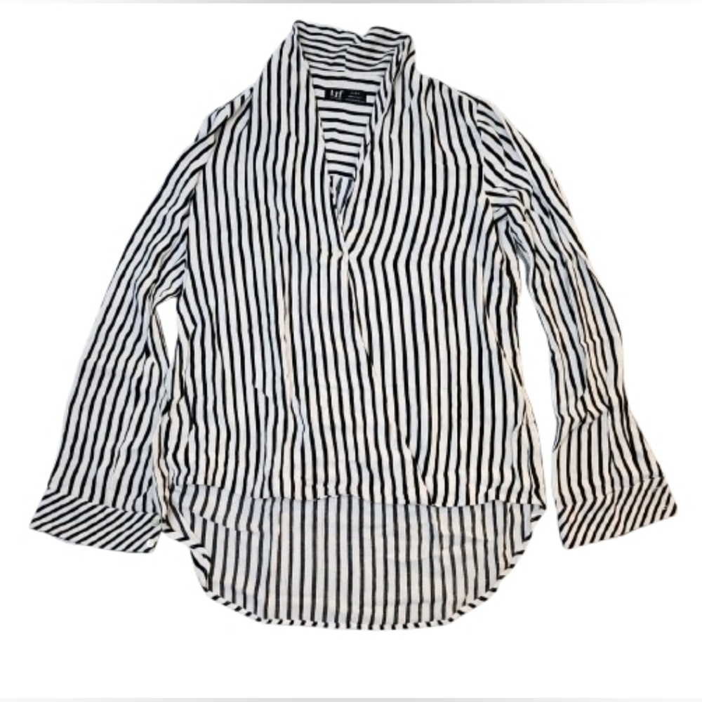 Zara TRF Collections Long Sleeves Women’s Top Size Extra Small Black/white